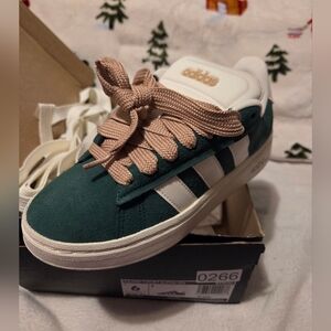 adidas Suede Low-Top Sneaker in Forest Green with Blush Laces